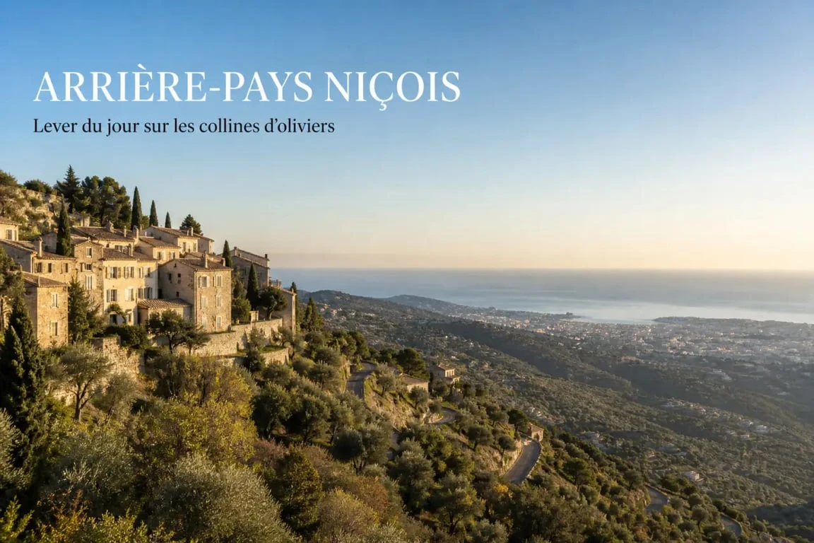 Arriere pays nicois : panorama d’un village perché entre collines et mer