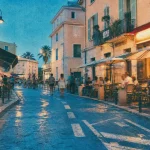 Nice rue Bonaparte : rue bleue du Port piétonne