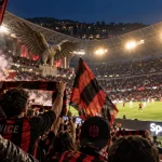 Sporting Nice à l’Allianz Riviera, tribunes et match nocturne